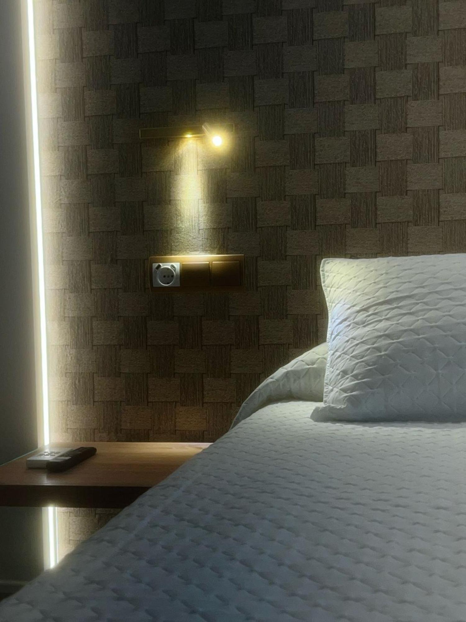 Hotel Restaurant Llansola Sant Carlos de la Ràpita Dış mekan fotoğraf