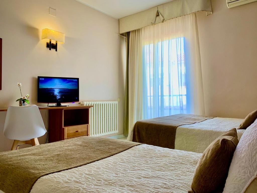 Hotel Restaurant Llansola Sant Carlos de la Ràpita Dış mekan fotoğraf
