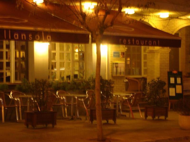 Hotel Restaurant Llansola Sant Carlos de la Ràpita Dış mekan fotoğraf