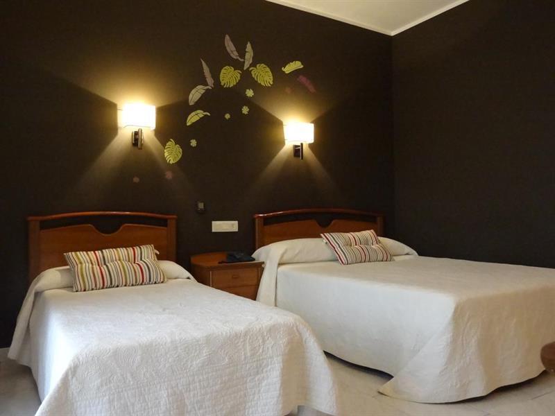 Hotel Restaurant Llansola Sant Carlos de la Ràpita Dış mekan fotoğraf